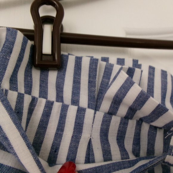 New Love Tree Chambray High Rise Paper Bag Shorts w/ Pockets L Large Blue White - Picture 5 of 9